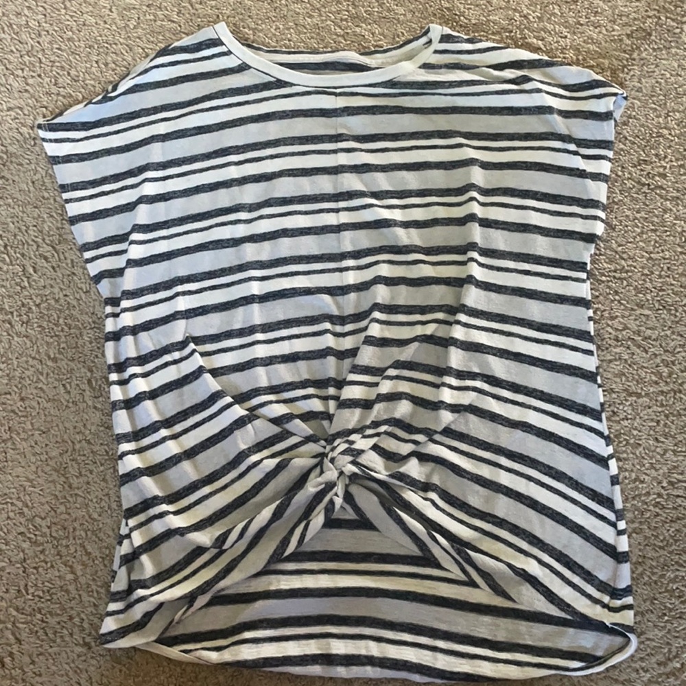 Lou & grey knot front shirt